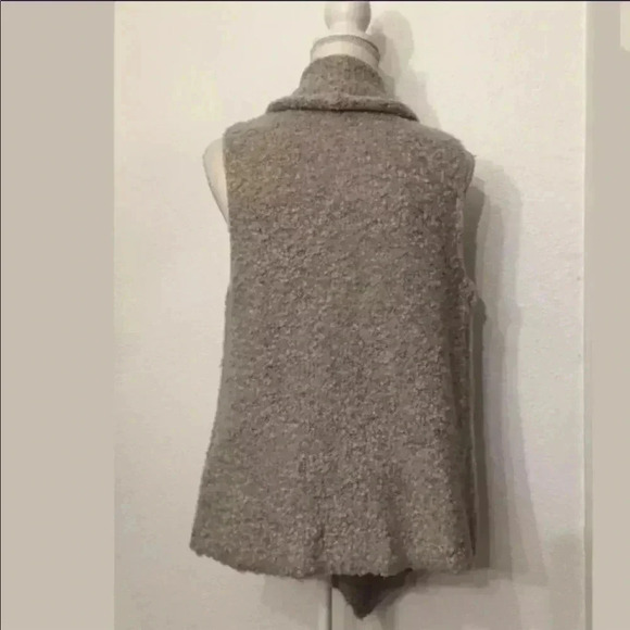 Soft Joie Orrin Boucle Sweater Vest Med Grey EUC​​ - Picture 13 of 14
